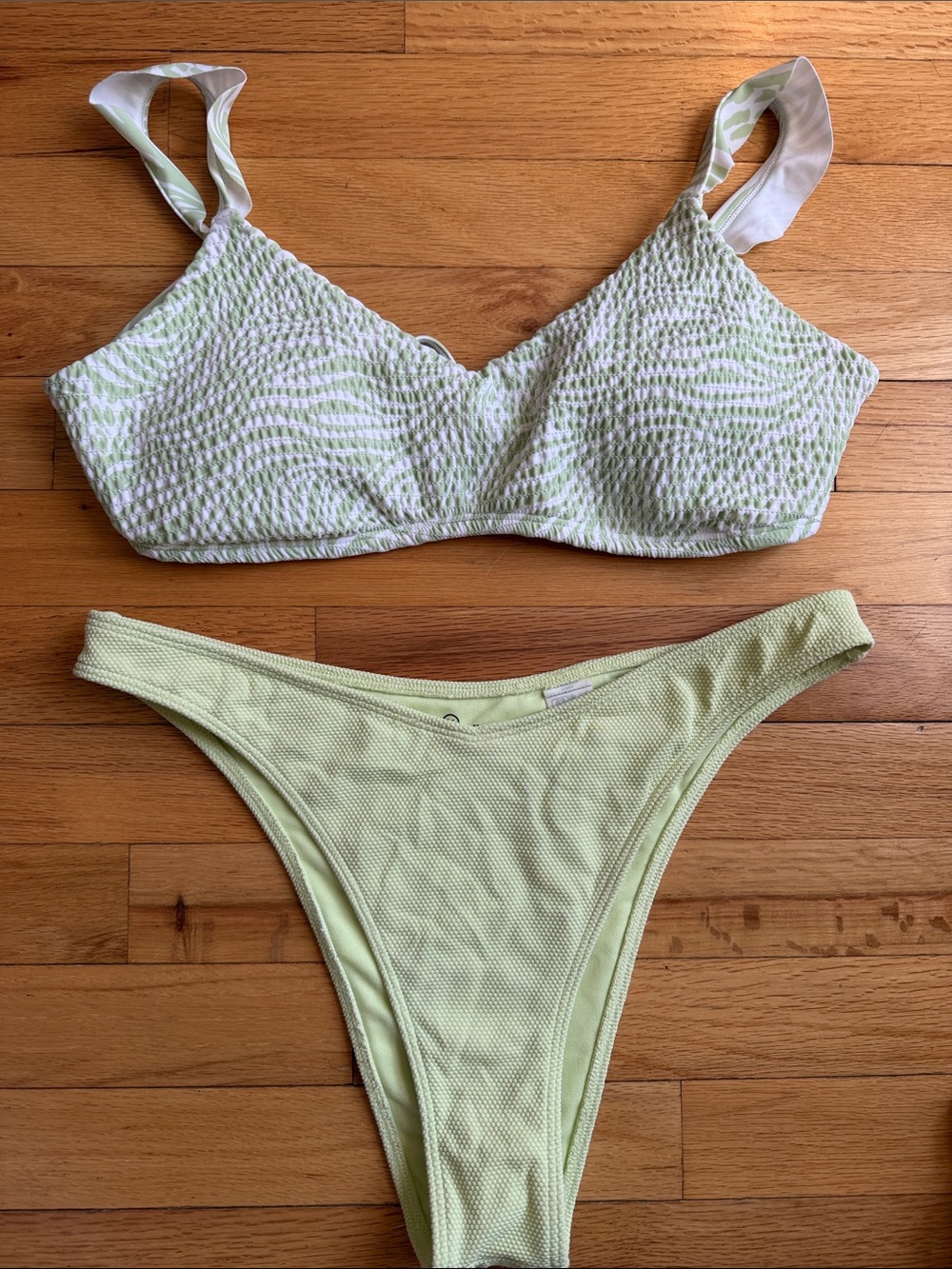 Hollister Light Green Textured Ribbed Bikini Set